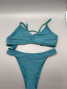 Women’s Teal Textured Bikini Set